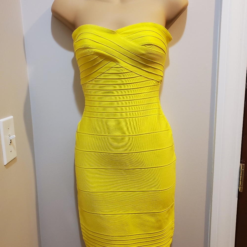 Yellow bodycon dress